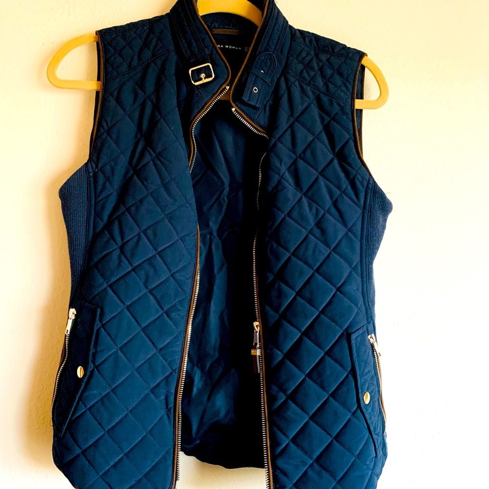 Zara navy vest